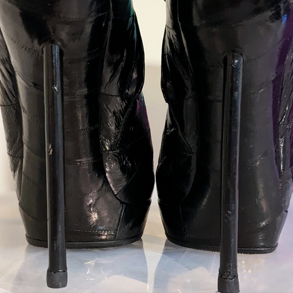 Yves Saint Laurent Eel Skin YSL Stiletto Booties 8 38 - Picture 7 of 17